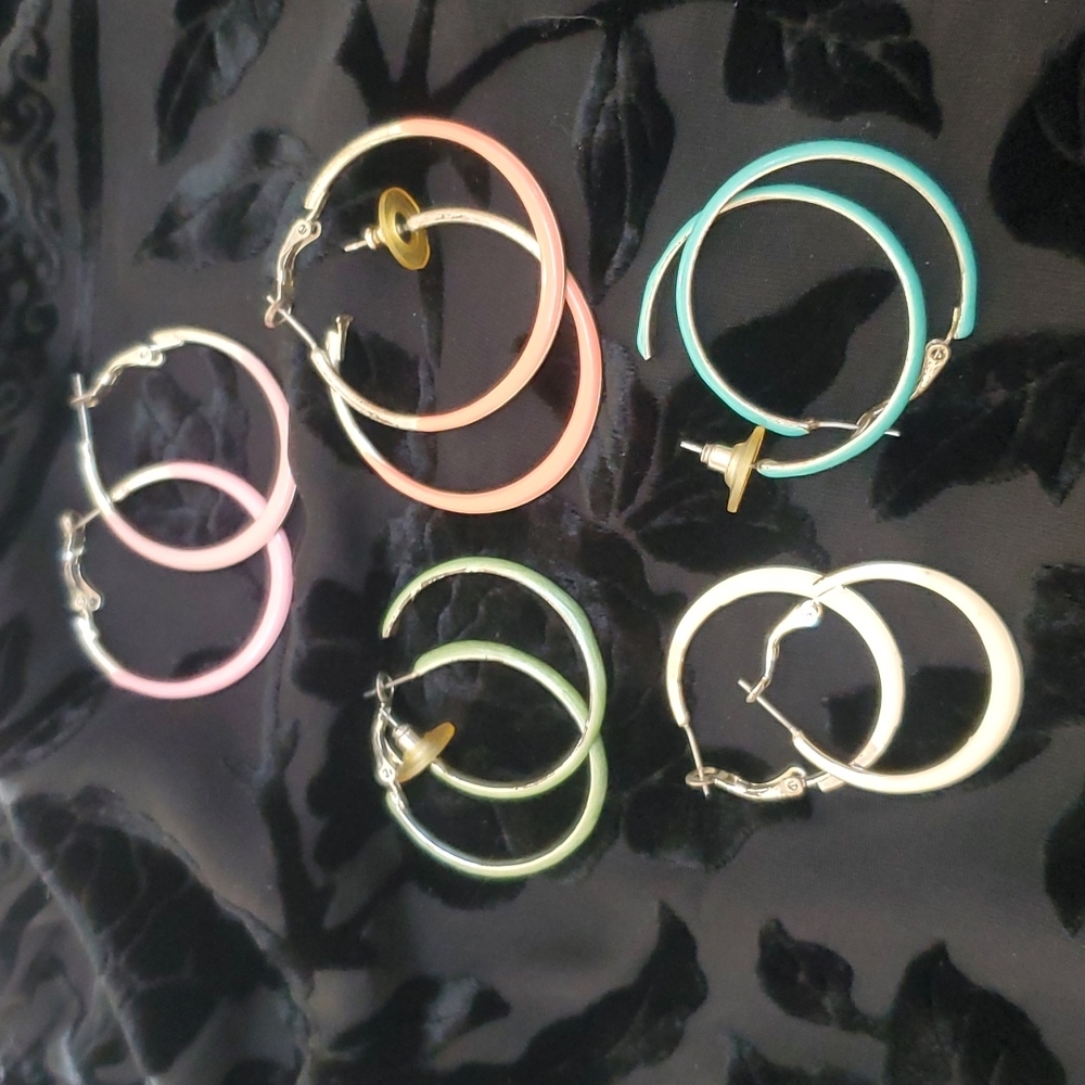 set of 5 enameled hoop earrings